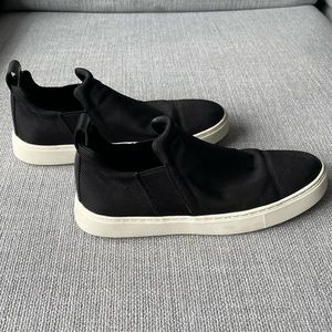 Vince Slip On Sneakers